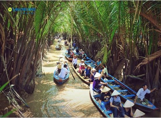 https://royalhotelsaigon.com/wp-content/uploads/2023/12/8-4.jpg